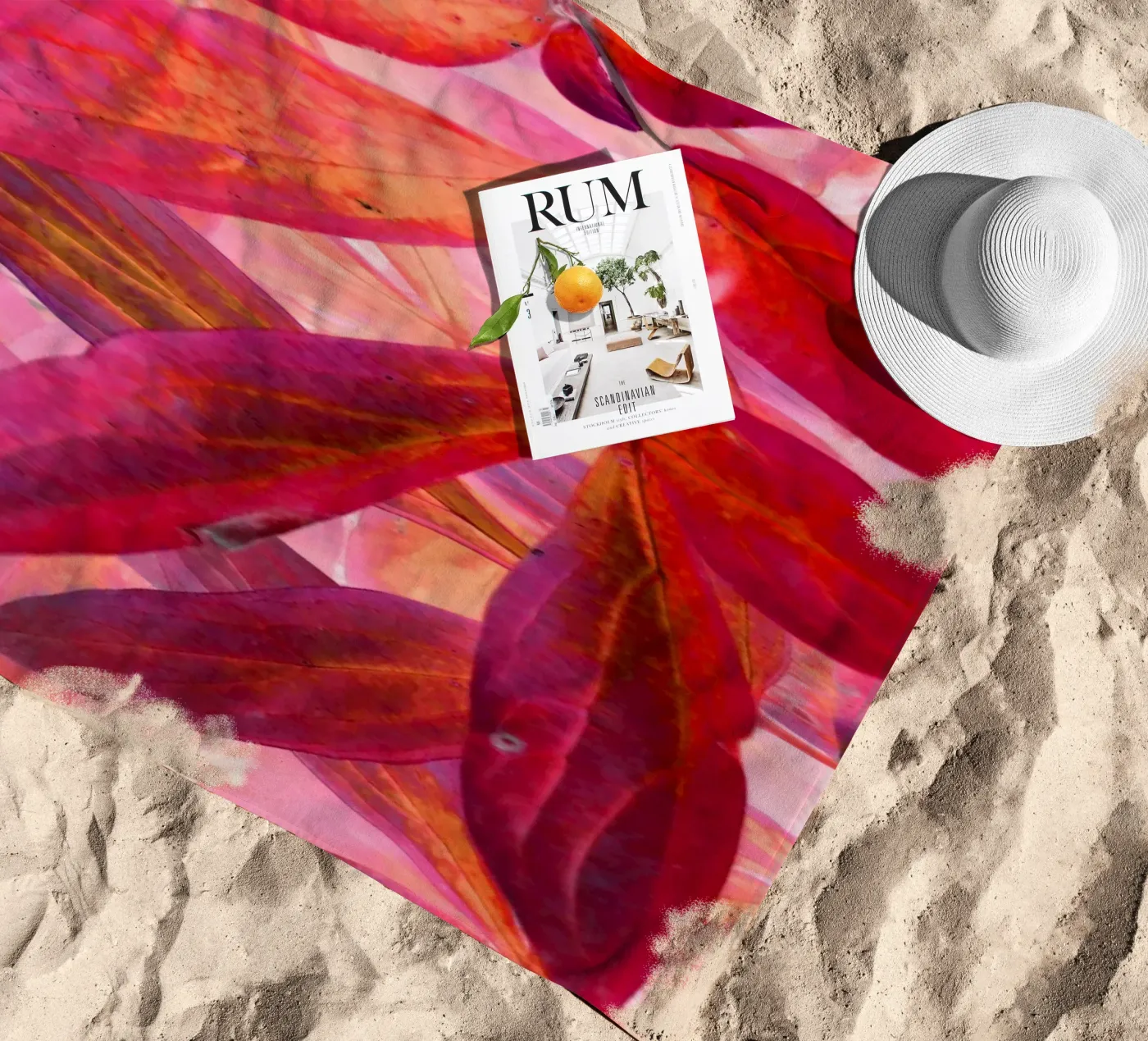 Ruby Fall strandhanddoek van ArtSkratches