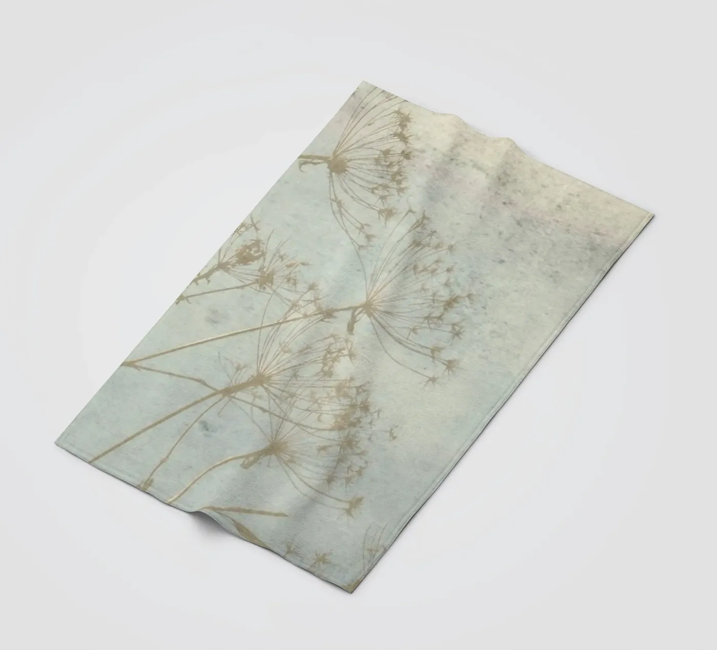 Stürmischer Tag Fleecedecke von ArtSkratches