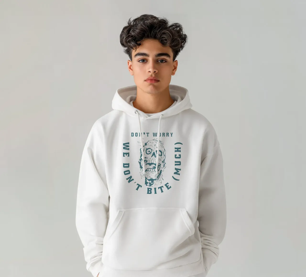 Non preoccupatevi, noi non mordiamo felpa con cappuccio da Gunawan Rb