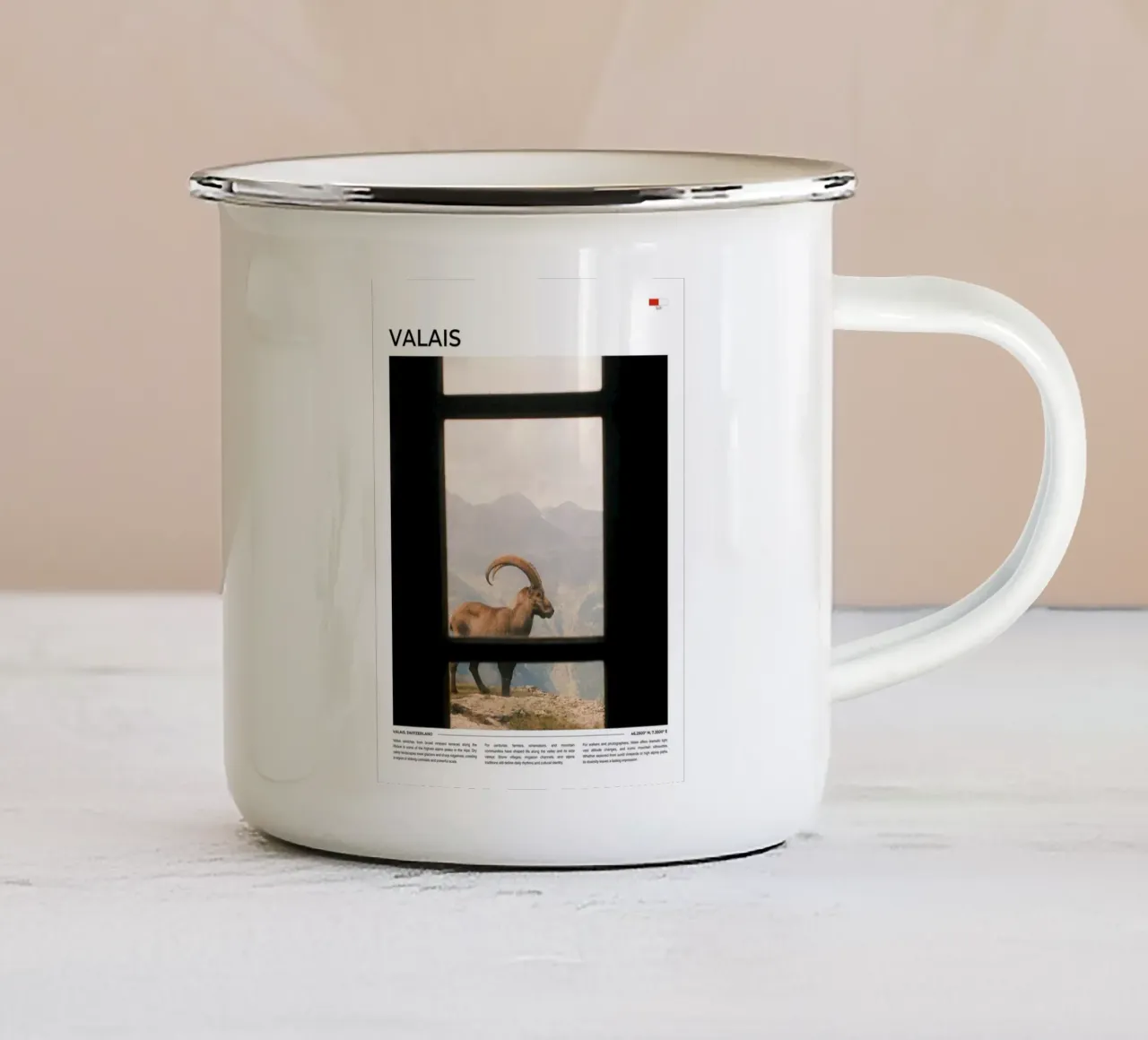 Valais: Typography tazza in smalto da FujiType