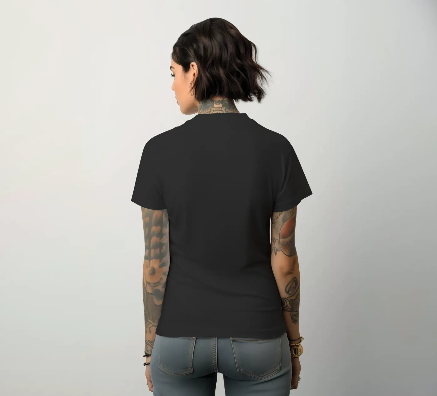 Esplorare lo spazio esterno t-shirt da donna da Gunawan Rb