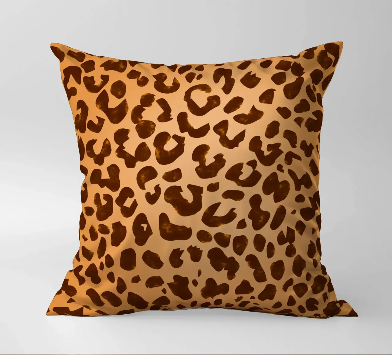 Classico marrone con stampa leopardo selvaggio cuscino da SilverPegasus_second_shop