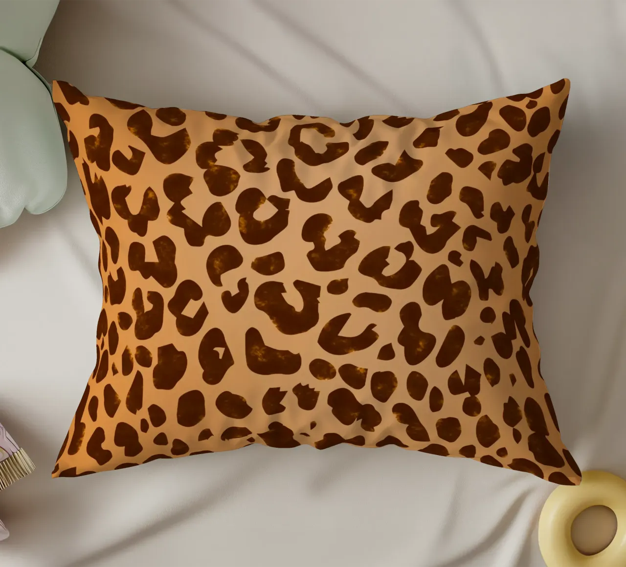 Classico marrone con stampa leopardo selvaggio cuscino da SilverPegasus_second_shop