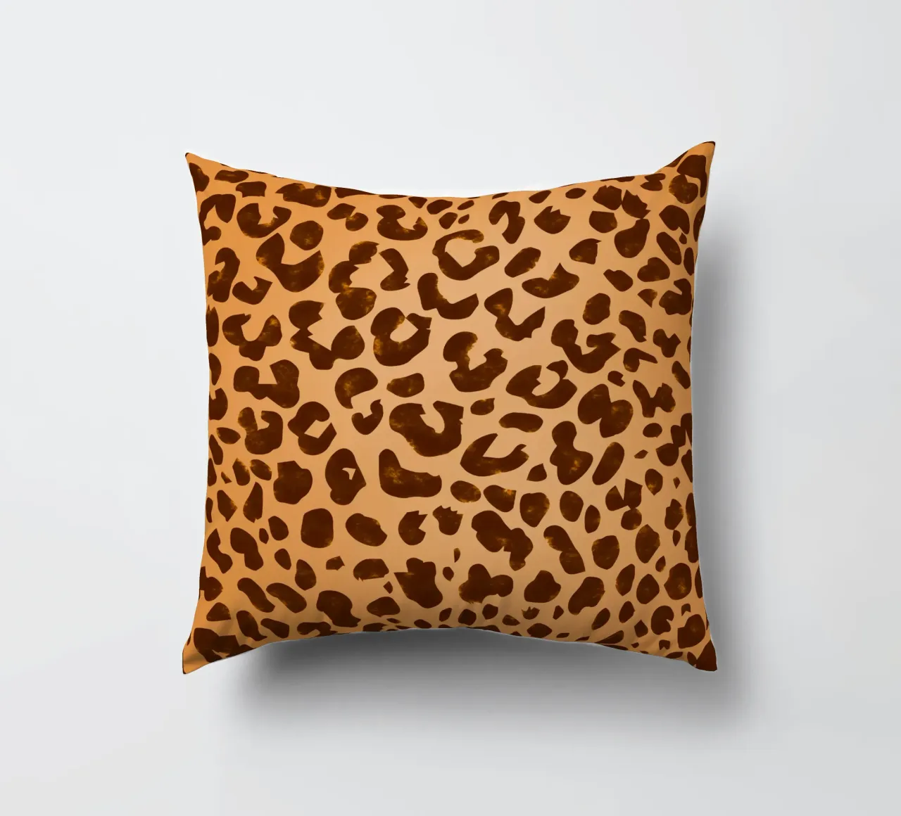 Classico marrone con stampa leopardo selvaggio cuscino da SilverPegasus_second_shop