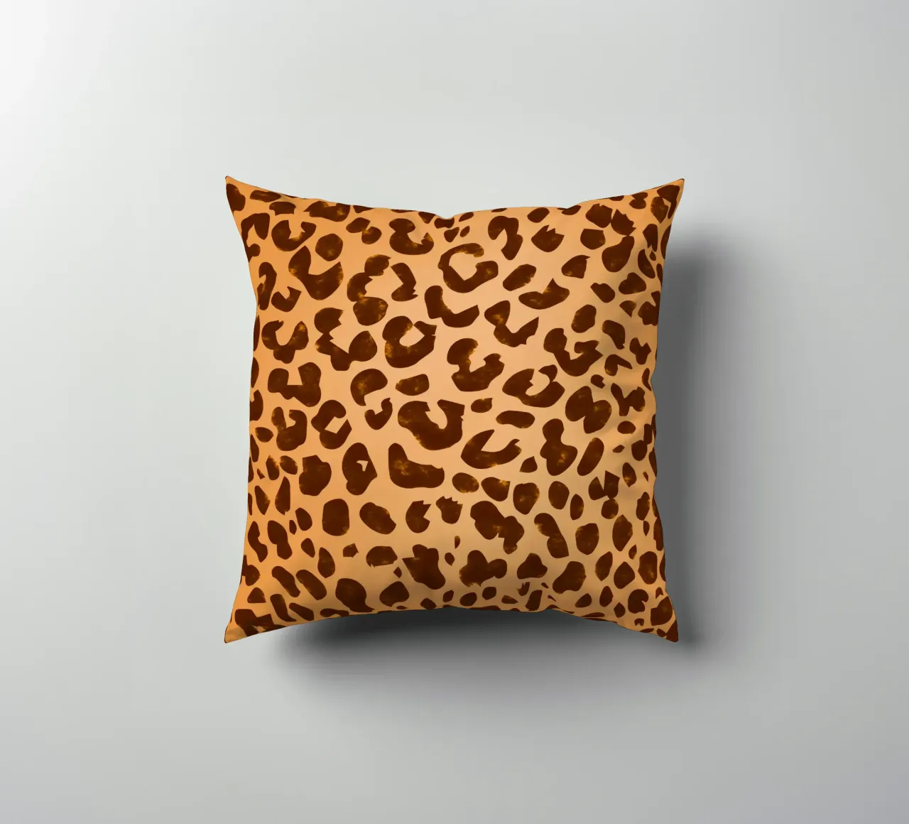 Classico marrone con stampa leopardo selvaggio cuscino da SilverPegasus_second_shop