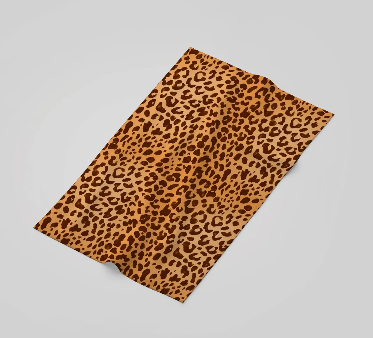Classico marrone con stampa leopardo selvaggio telo mare da SilverPegasus_second_shop