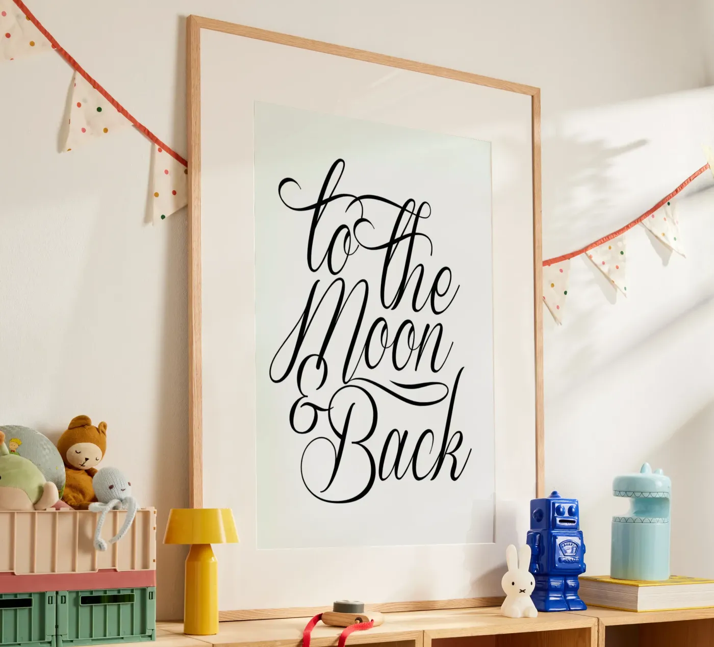 To The Moon poster da Honeymoon Hotel