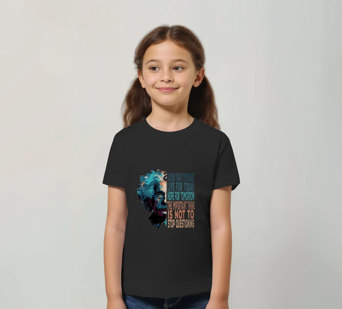 Albert Einstein Quote Kinder T-Shirt von Gunawan Rb