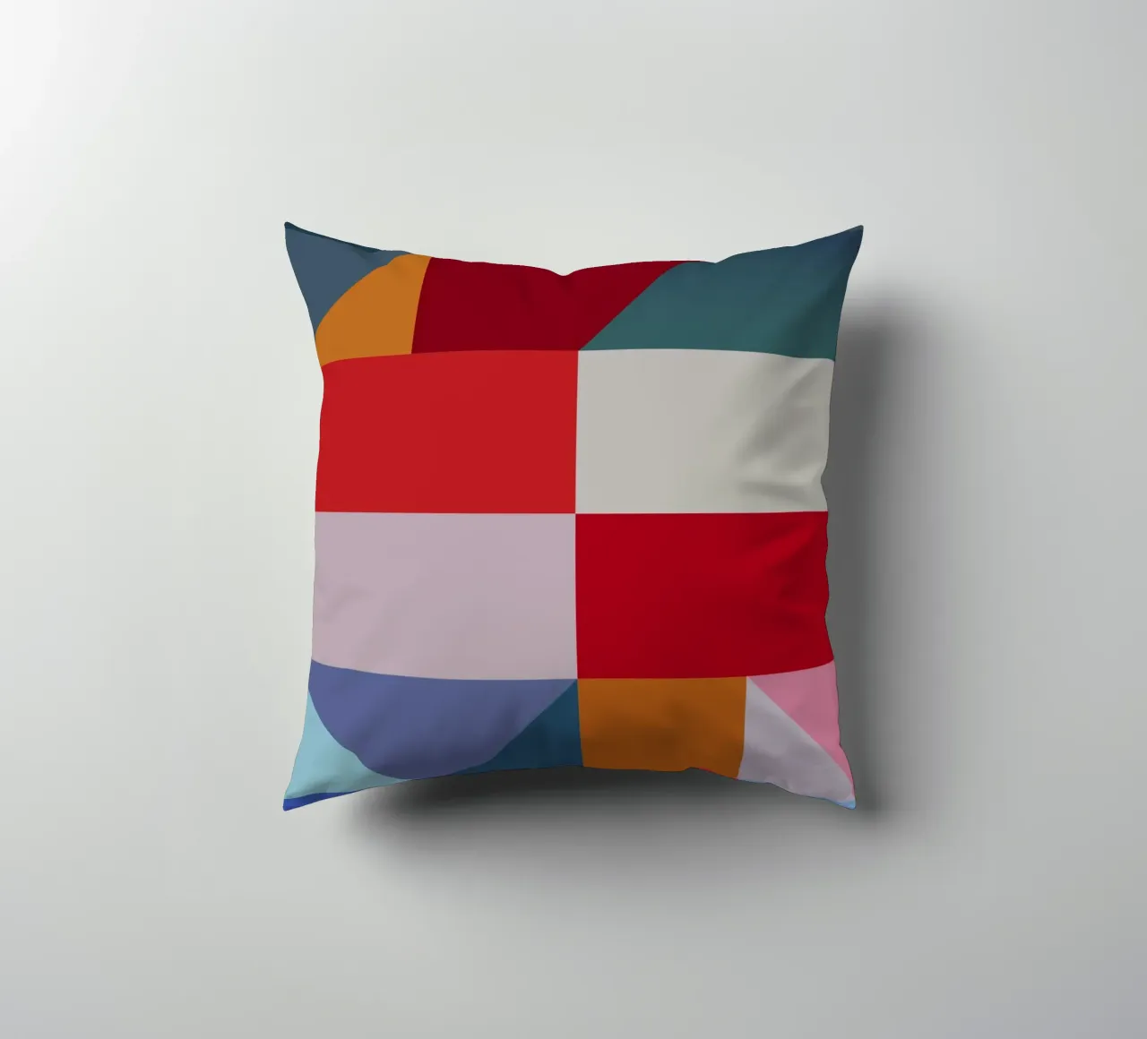 Chromatic Geometry #5 cuscino da My Tiny Home