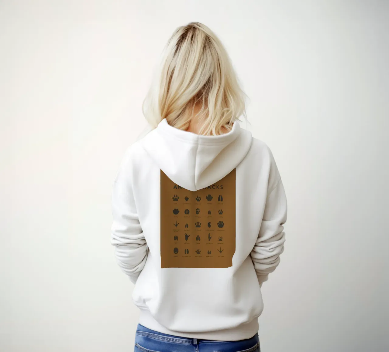 Identificatore di impronte e tracce di animali Safari felpa con cappuccio da This Wild Soul - Illustration