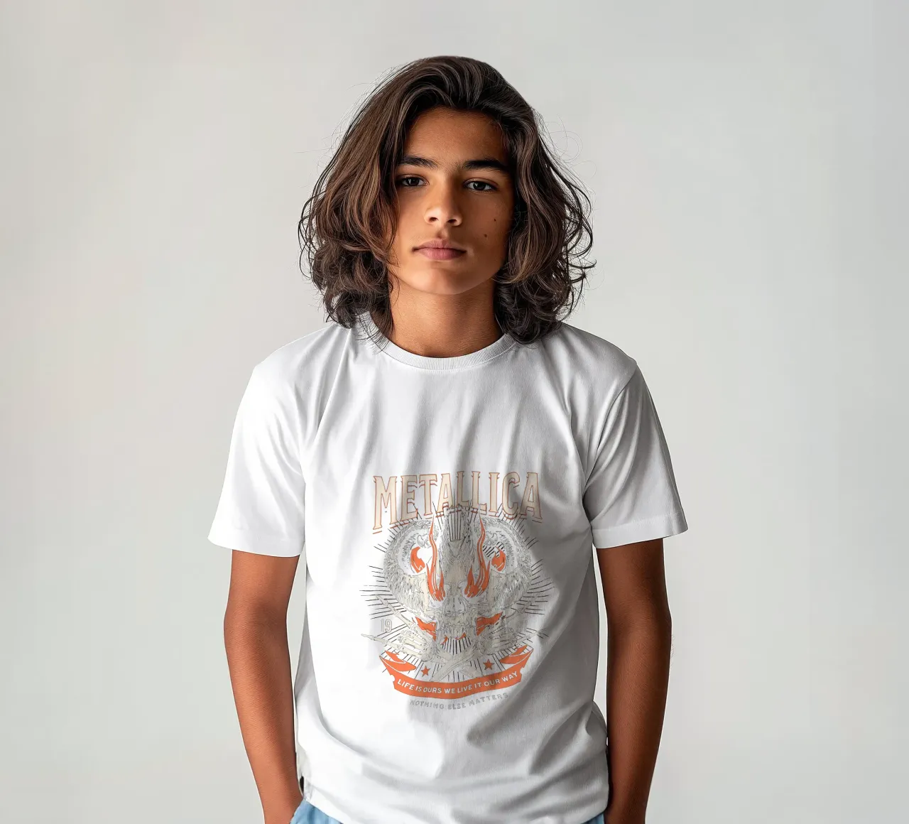 La vita è nostra, la viviamo a modo nostro t-shirt bambini da Gunawan Rb