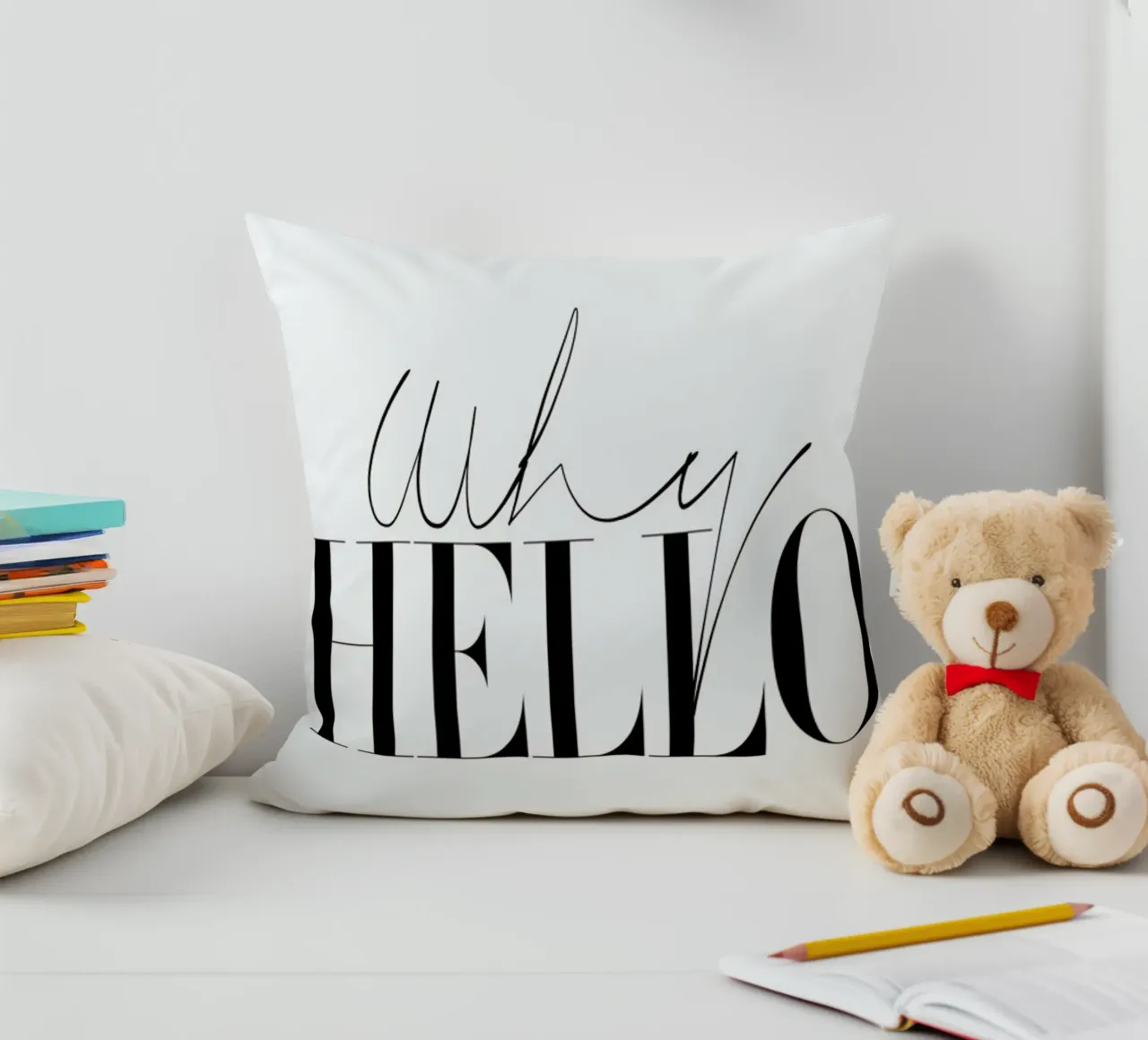 Why Hello Black and white Typography Quote cojín de Honeymoon Hotel
