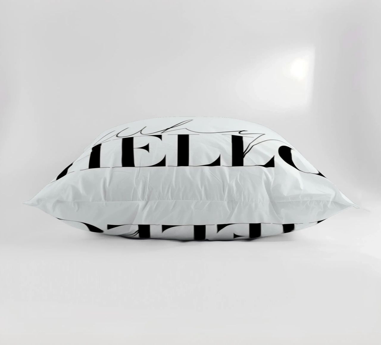 Why Hello Black and white Typography Quote cuscino da Honeymoon Hotel