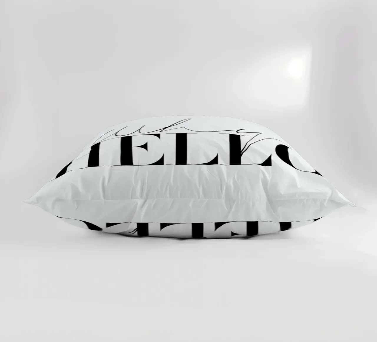 Why Hello Black and white Typography Quote cojín de Honeymoon Hotel