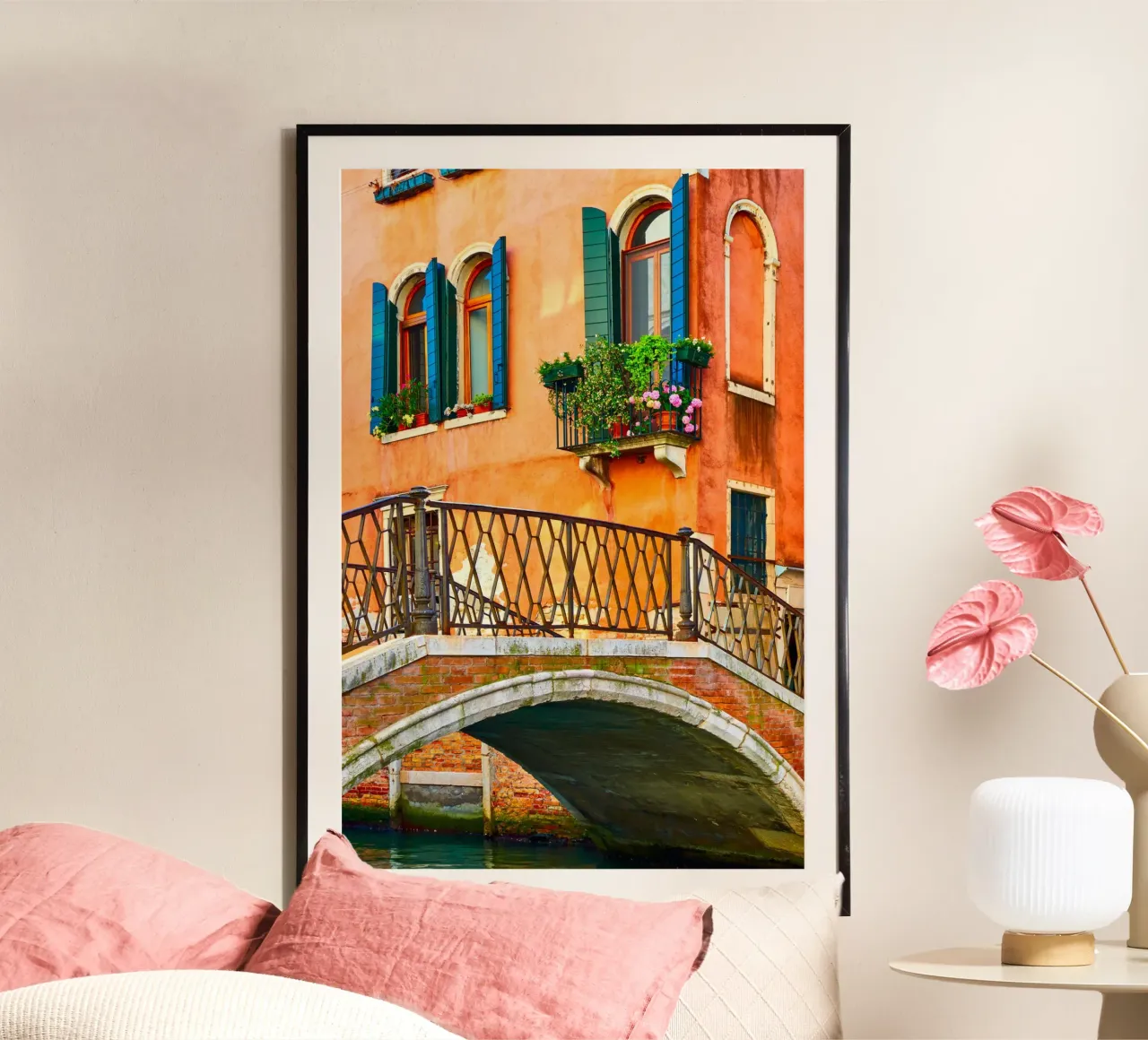 Venice poster con telaio in legno da Artsy Bessy