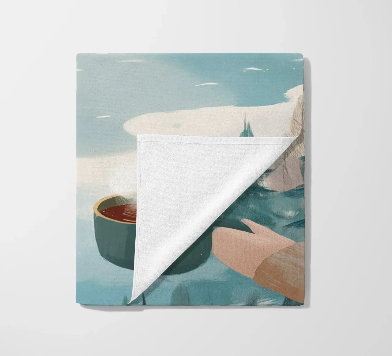 Scena di foresta invernale pacifica con due tazze di caffè caldo telo mare da Holiday Hearth Prints