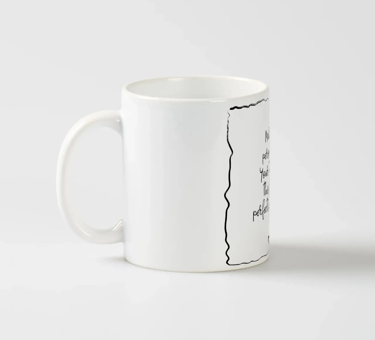 Custom text - black and white - with frame, bow and heart tazza in ceramica da Petra Lang - Floral Art