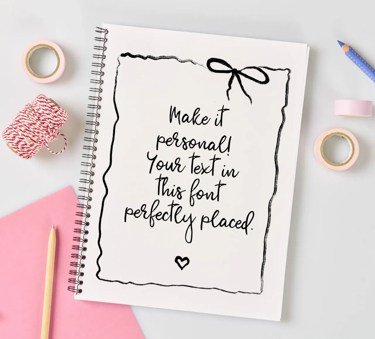 Custom text - black and white - with frame, bow and heart diario ad anelli da Petra Lang - Floral Art