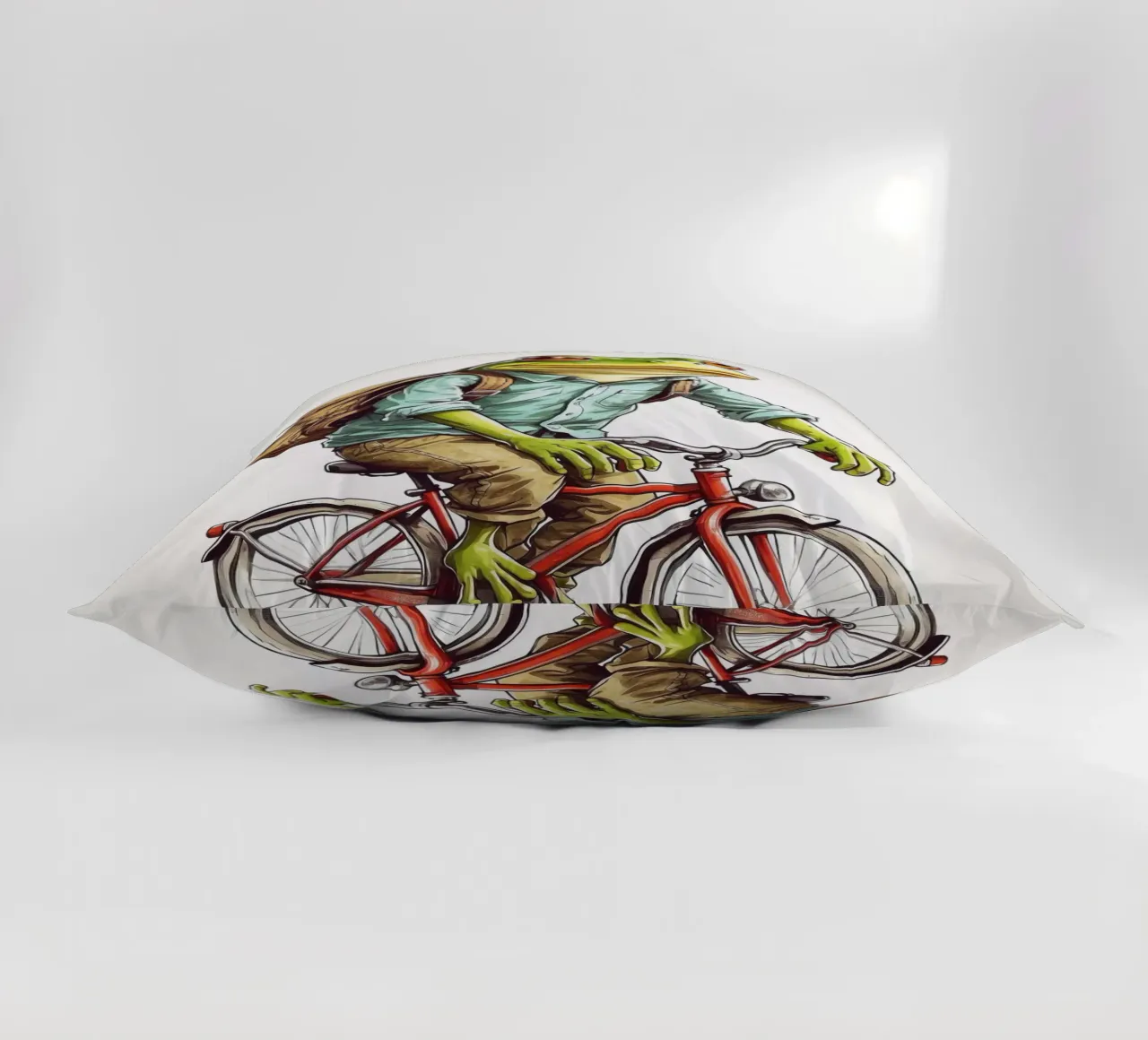 Una rana in bicicletta cuscino da ARTVI-SHOP
