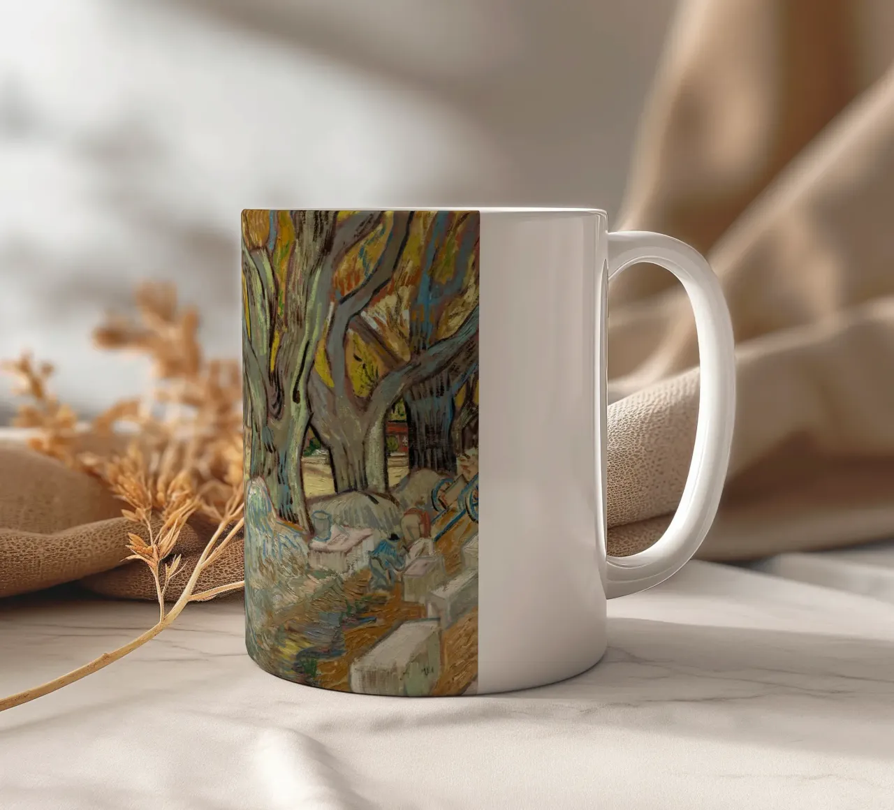 Vincent van Gogh - I grandi alberi di platano tazza in ceramica da Timeless Artworks