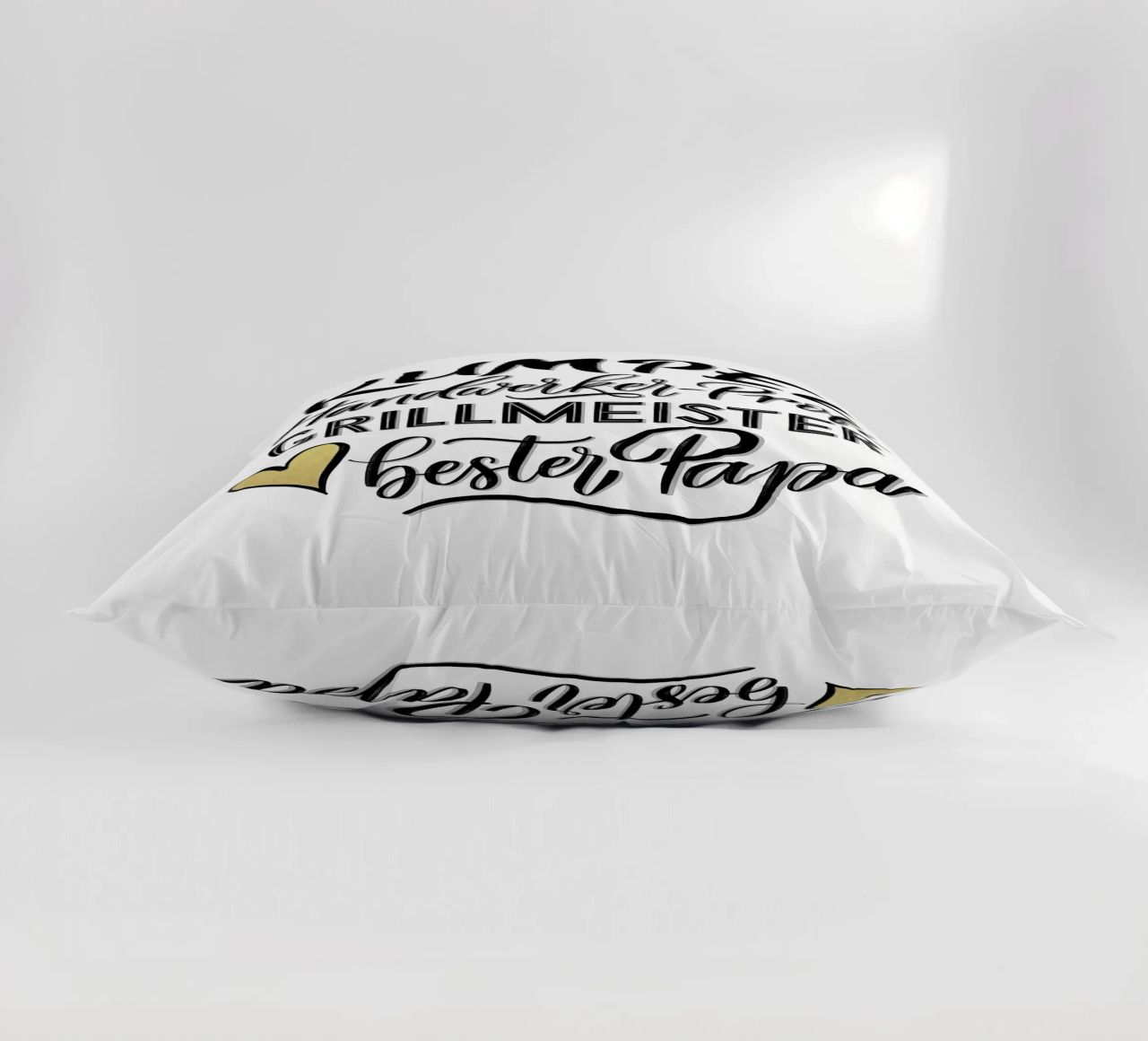 Meilleur papa. Mon pote. Bricoleur professionnel. Maître du barbecue. coussin de CalliLetters
