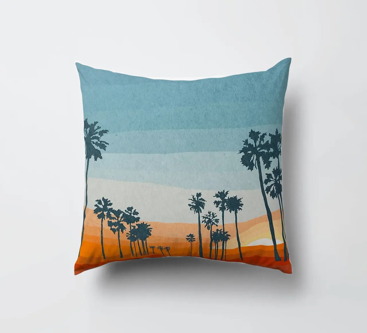 Sunset and palms cuscino da Lynn Janet