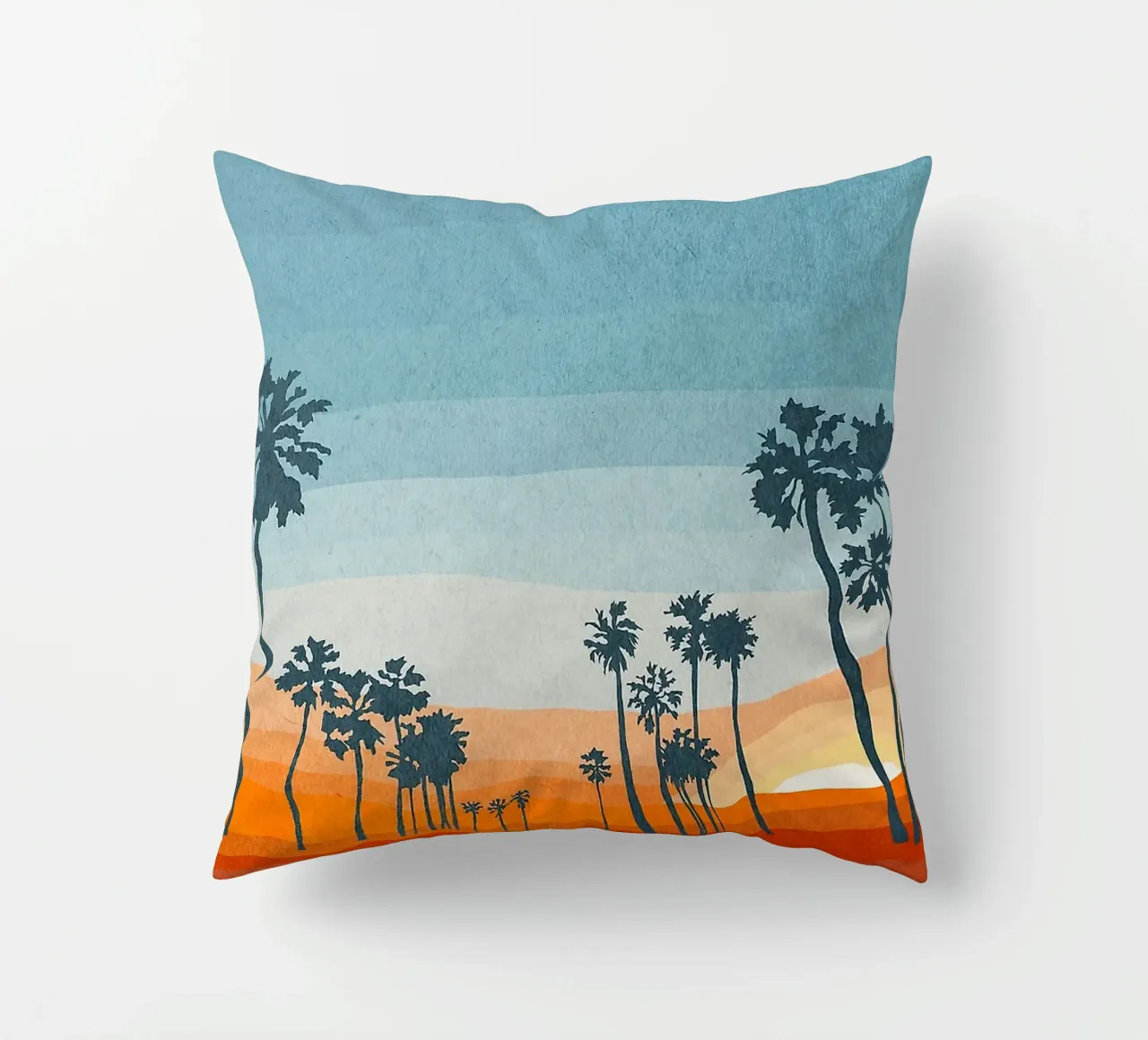 Sunset and palms cuscino da Lynn Janet