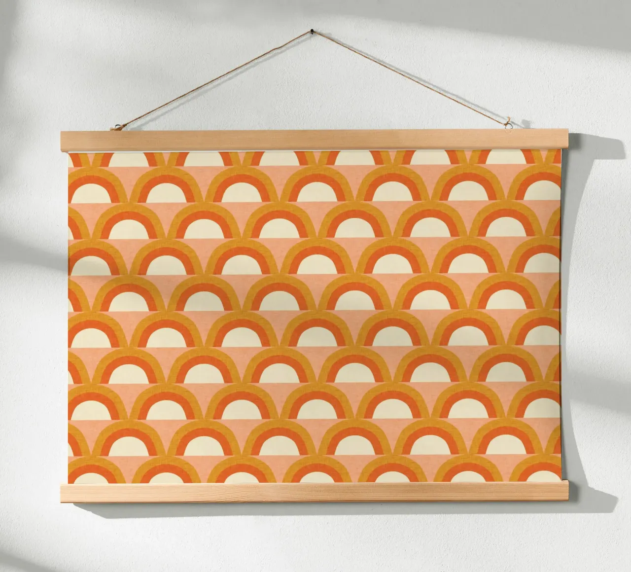 Nuovo Mid Mod Rainbow Magic Orange poster da susanacosta