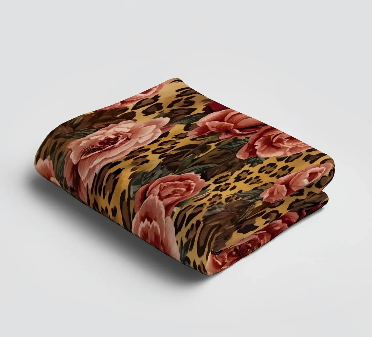 Leopard Rose Pattern badhanddoek van AzStore11