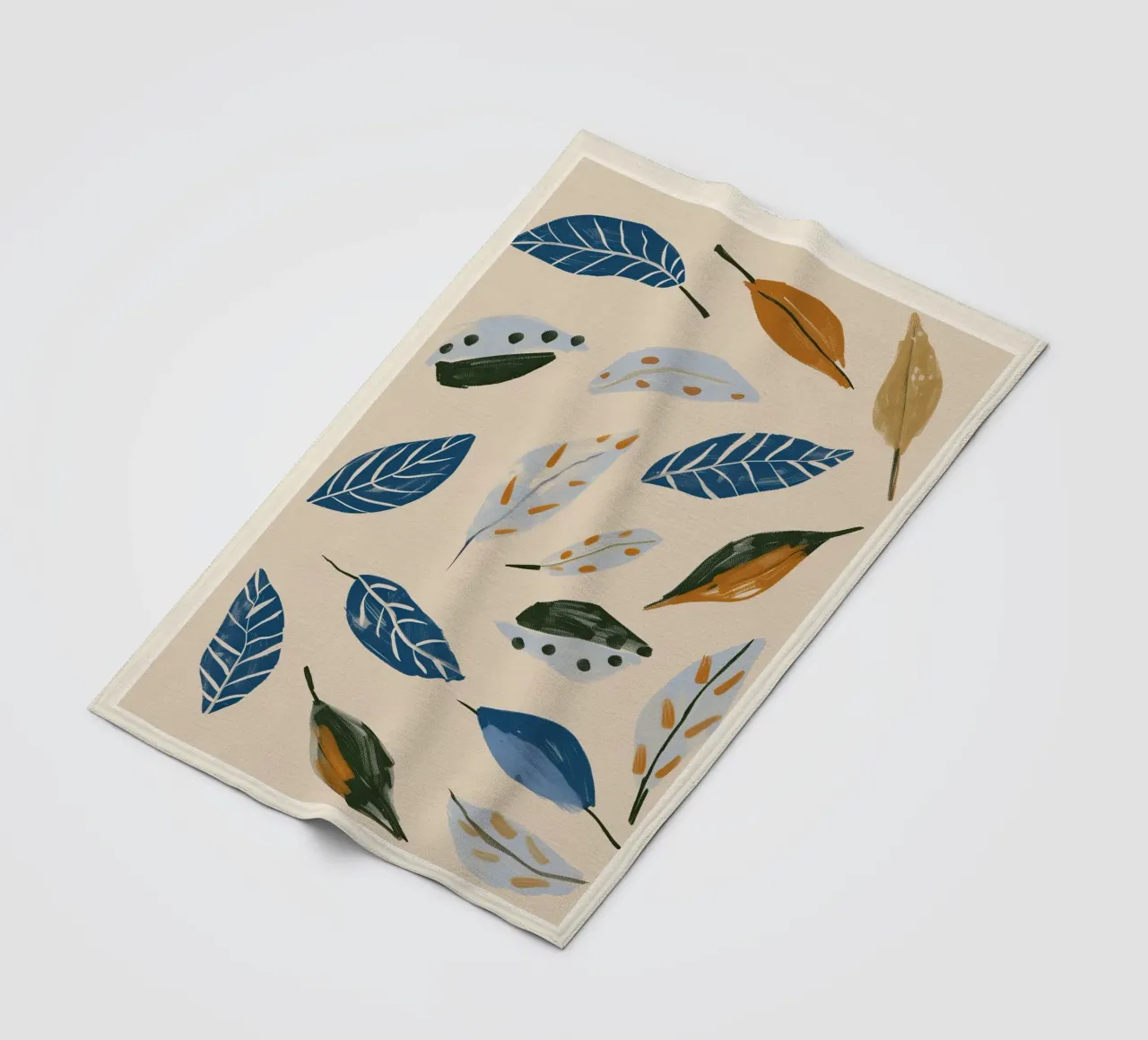 Soft Wind Leaf Scatter Fleecedecke von Sienna Atelier
