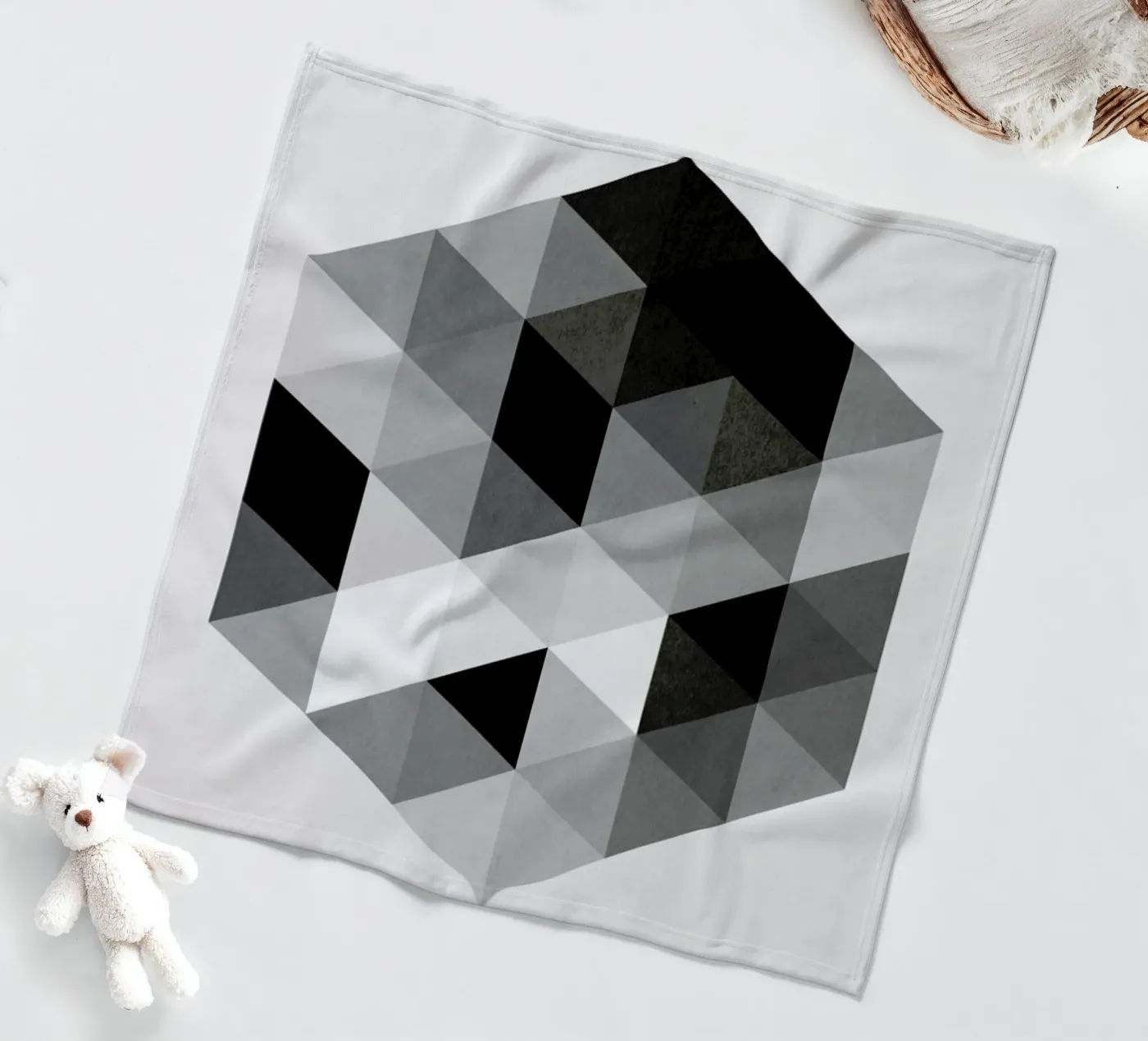 Geo Hex Fleecedecke von Three Of The Possessed