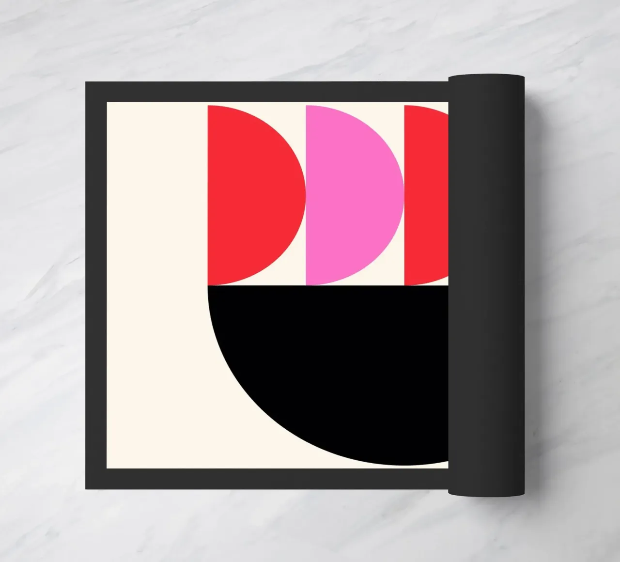 Composizione geometrica a semicerchio in rosa, rosso e nero zerbino da Trendy Vibes