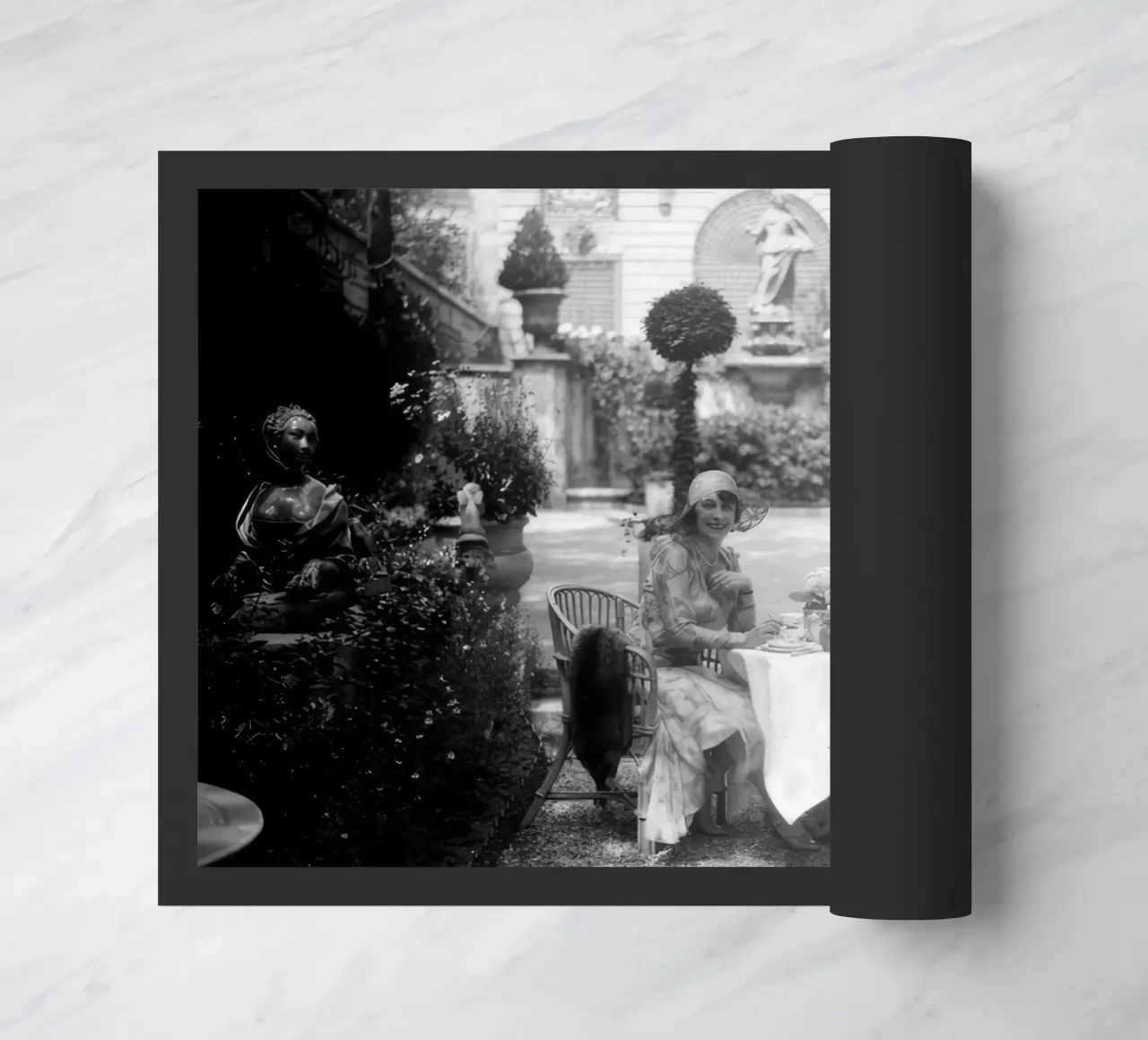 Thé model doormat by jonatan bridge