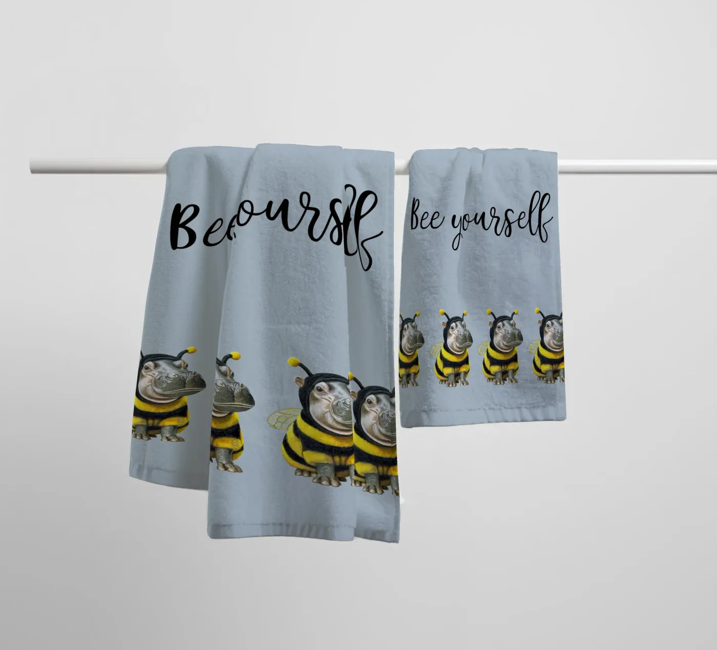 Bee Yourself towel by Graphit und Farbe