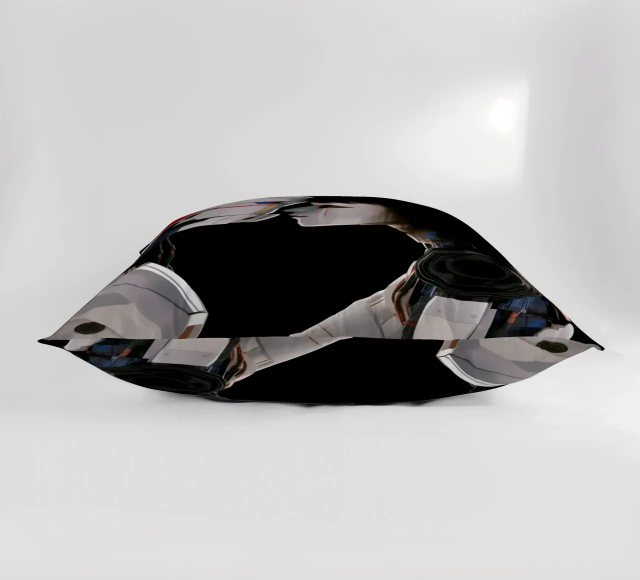 Mech Girl bacia Robot | Omaggio a Ghost In The Shell cuscino da Autofocus