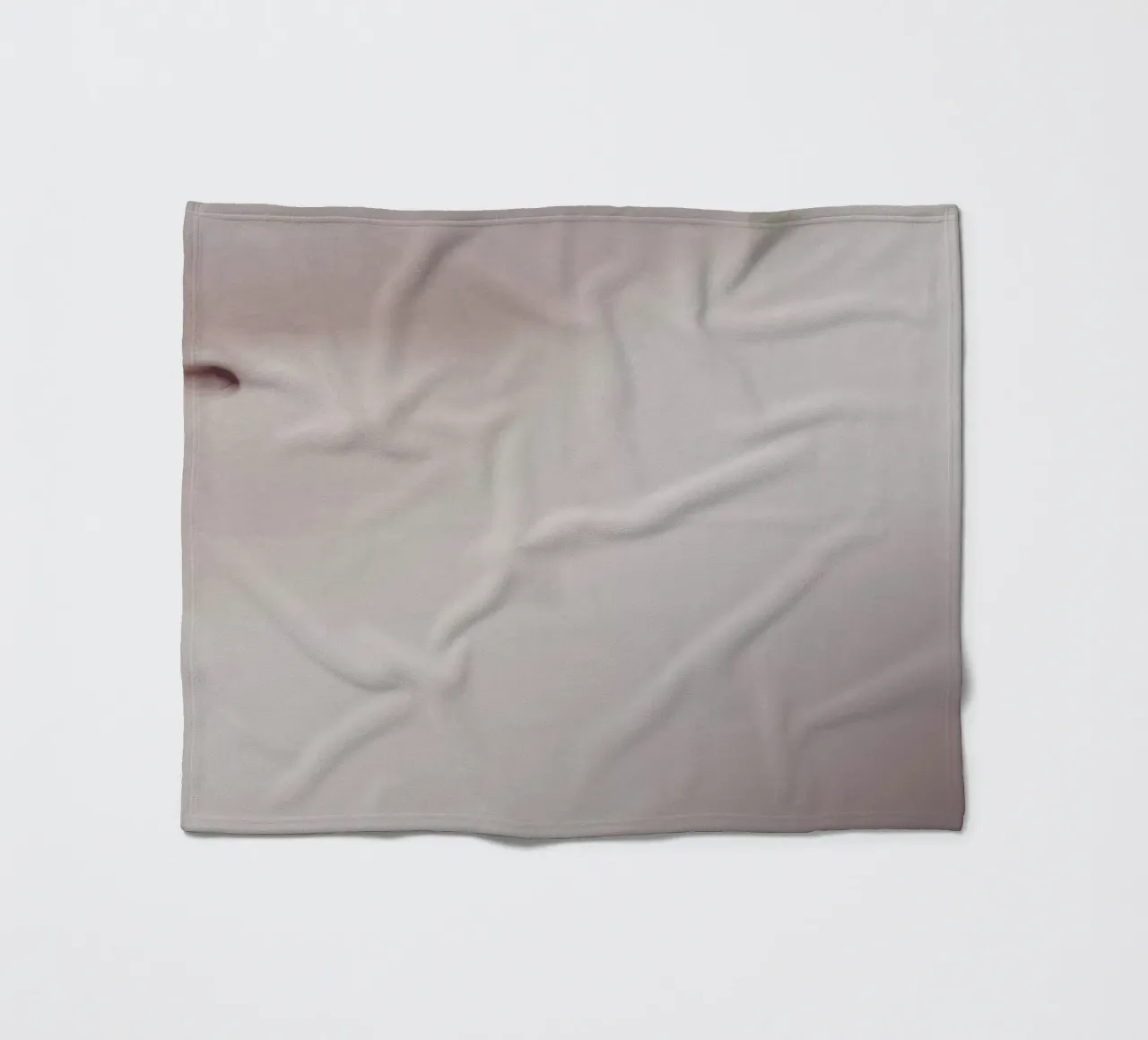 The Silkmoth 2 coperta in pile da Paul Aidan Perry