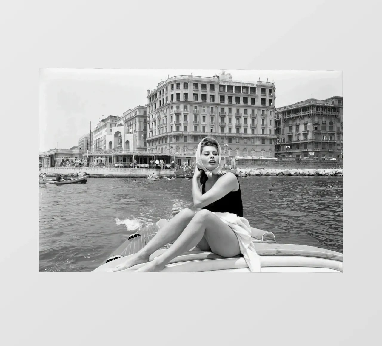 Sophia Loren in barca pellicola backlit da Rachelwhell