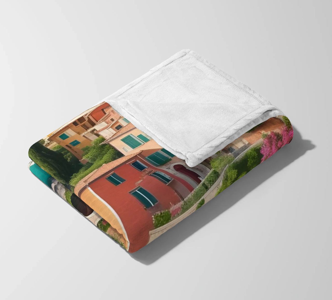 Gardasee Italien Szene Fleecedecke von Charnwood Prints