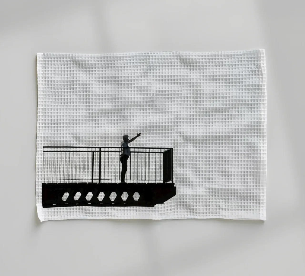 silhouette su un balcone canovaccio da cucina da Harmony Gallery