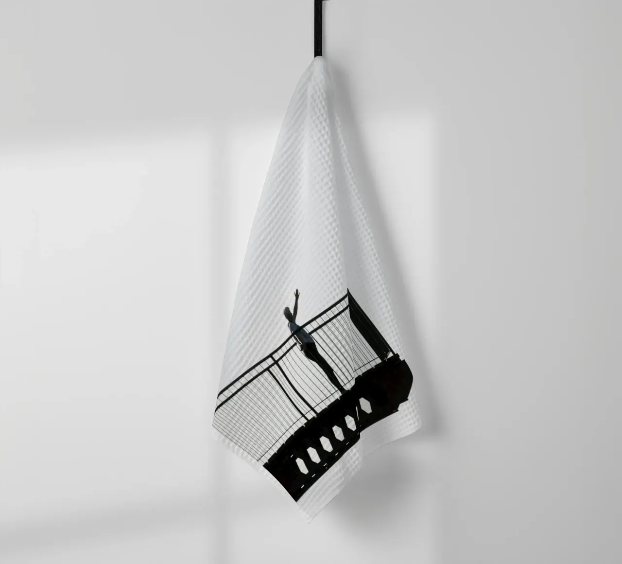 silhouette su un balcone canovaccio da cucina da Harmony Gallery