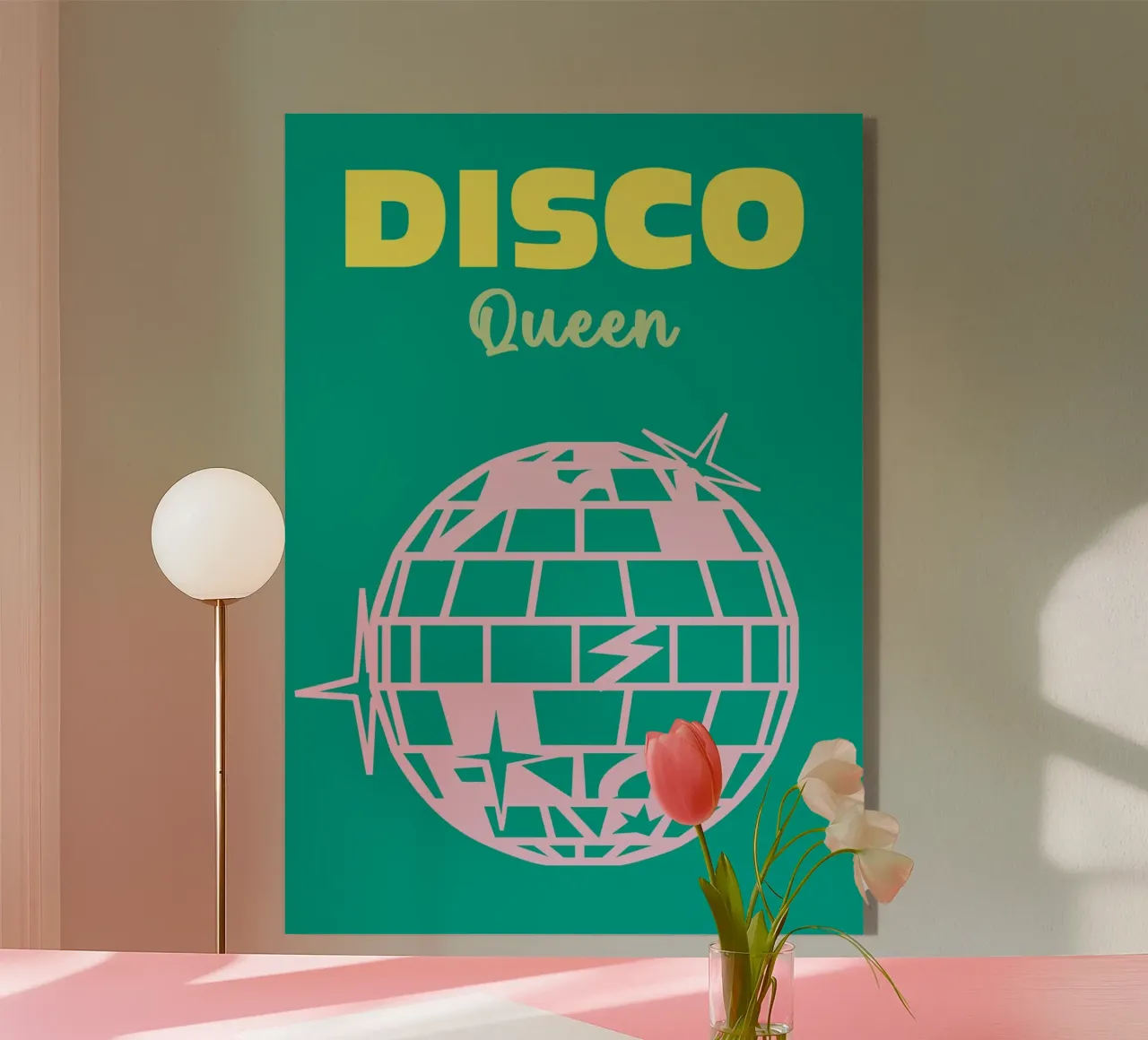 Disco koningin acryl van Colorful Homes