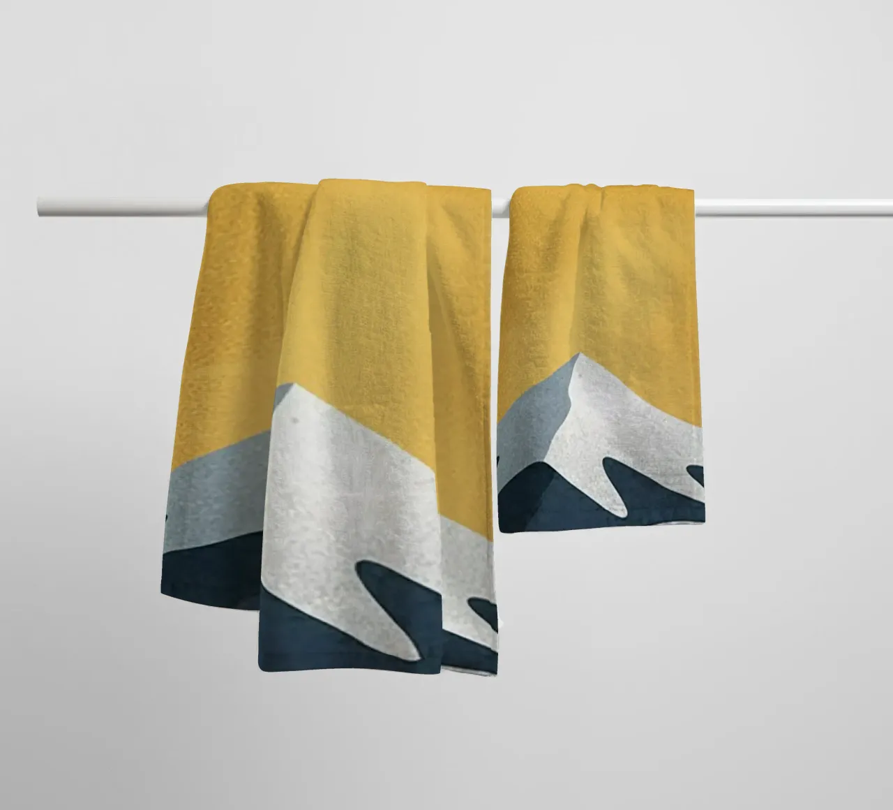 Alpine Geometry asciugamano da bagno da Wild Colors Gallery