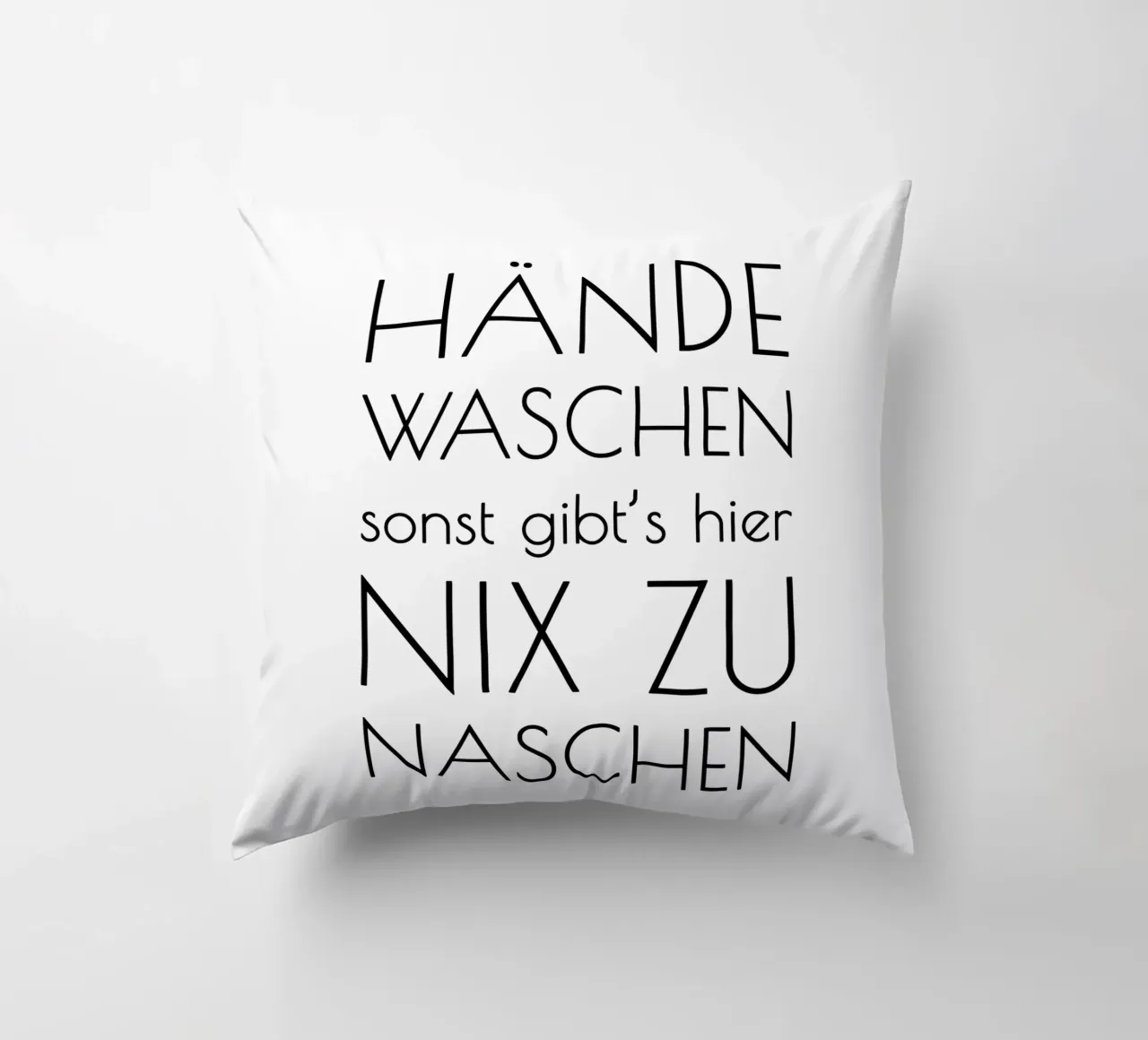 Hände waschen sonst gibt's hier nix zu naschen - minimal cuscino da Typo Designs