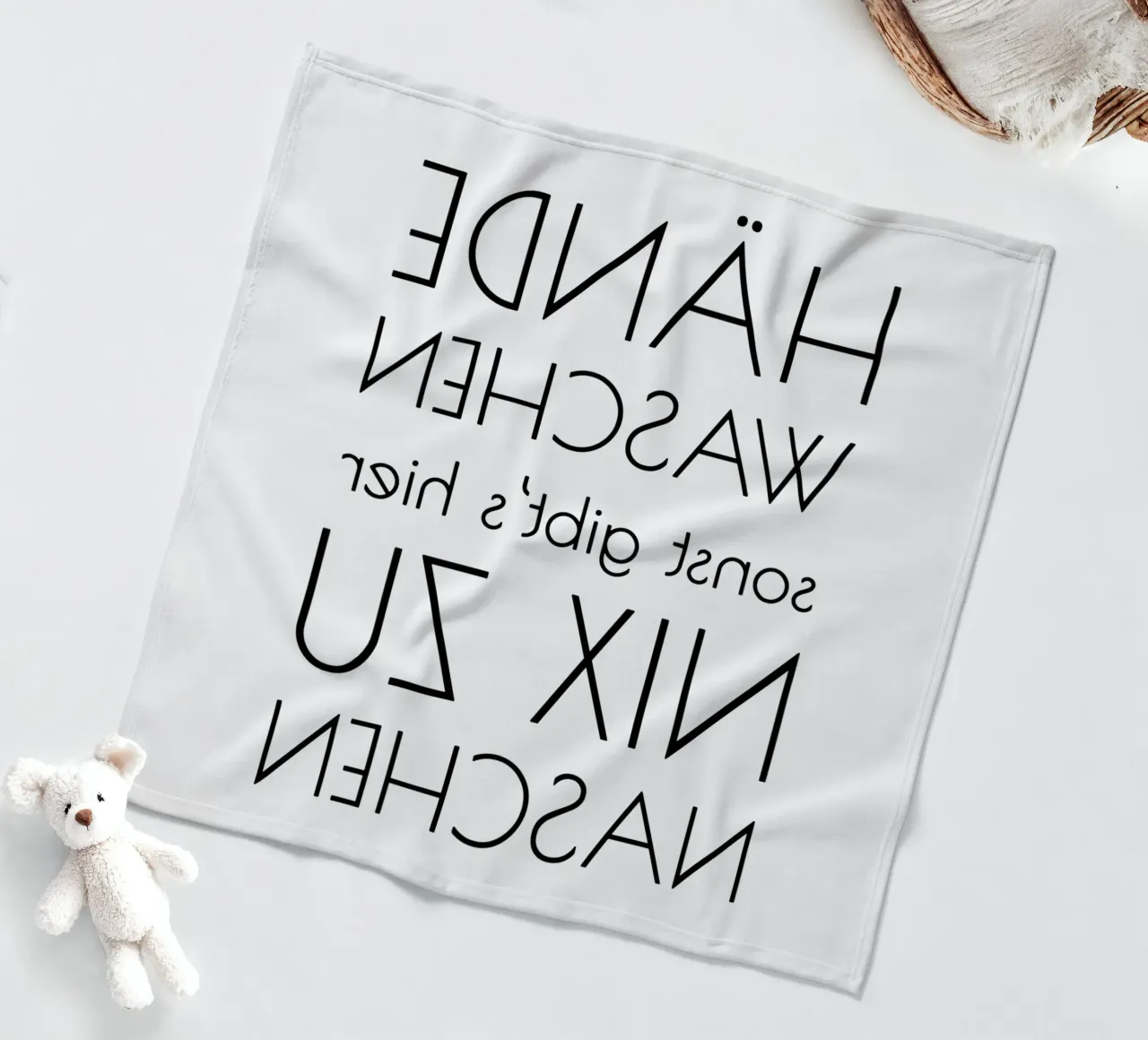 Hände waschen sonst gibt's hier nix zu naschen - minimal coperta in pile da Typo Designs