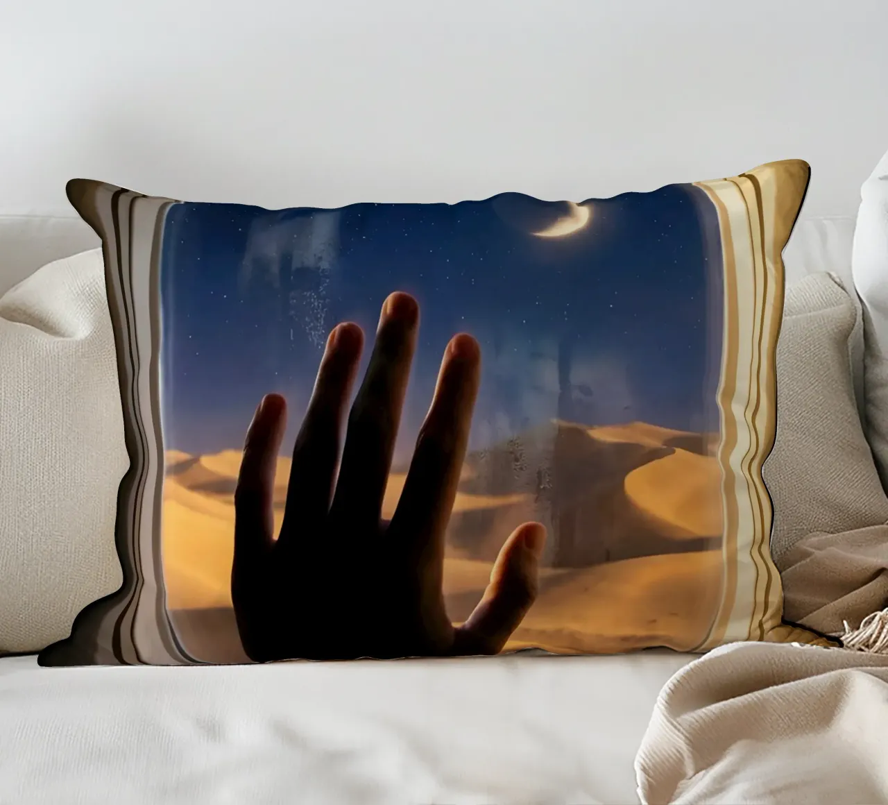 Vue du désert au clair de lune à partir d'une fenêtre d'avion coussin de Dreamspace Visuals