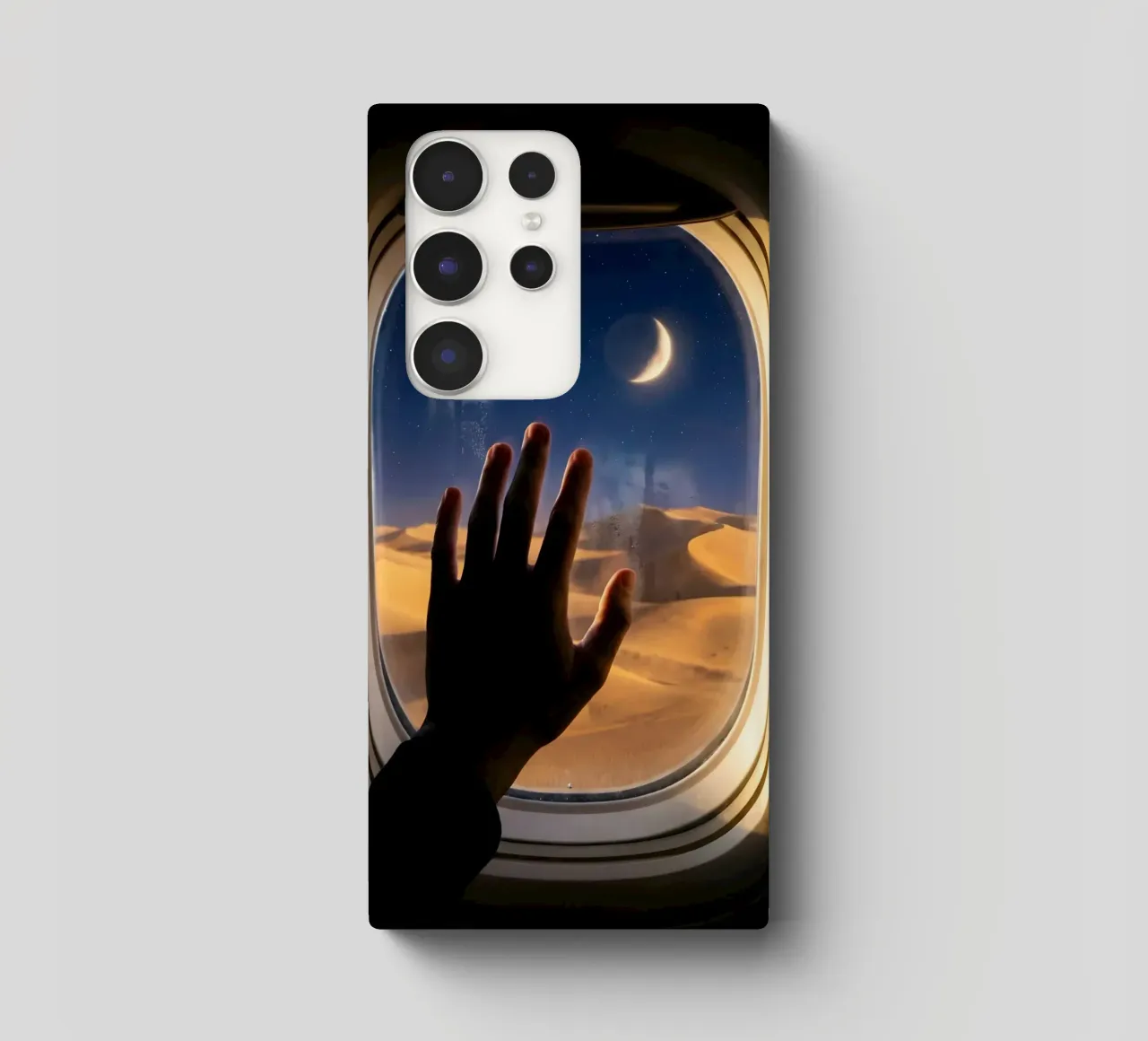 Vue du désert au clair de lune à partir d'une fenêtre d'avion coque samsung de Dreamspace Visuals