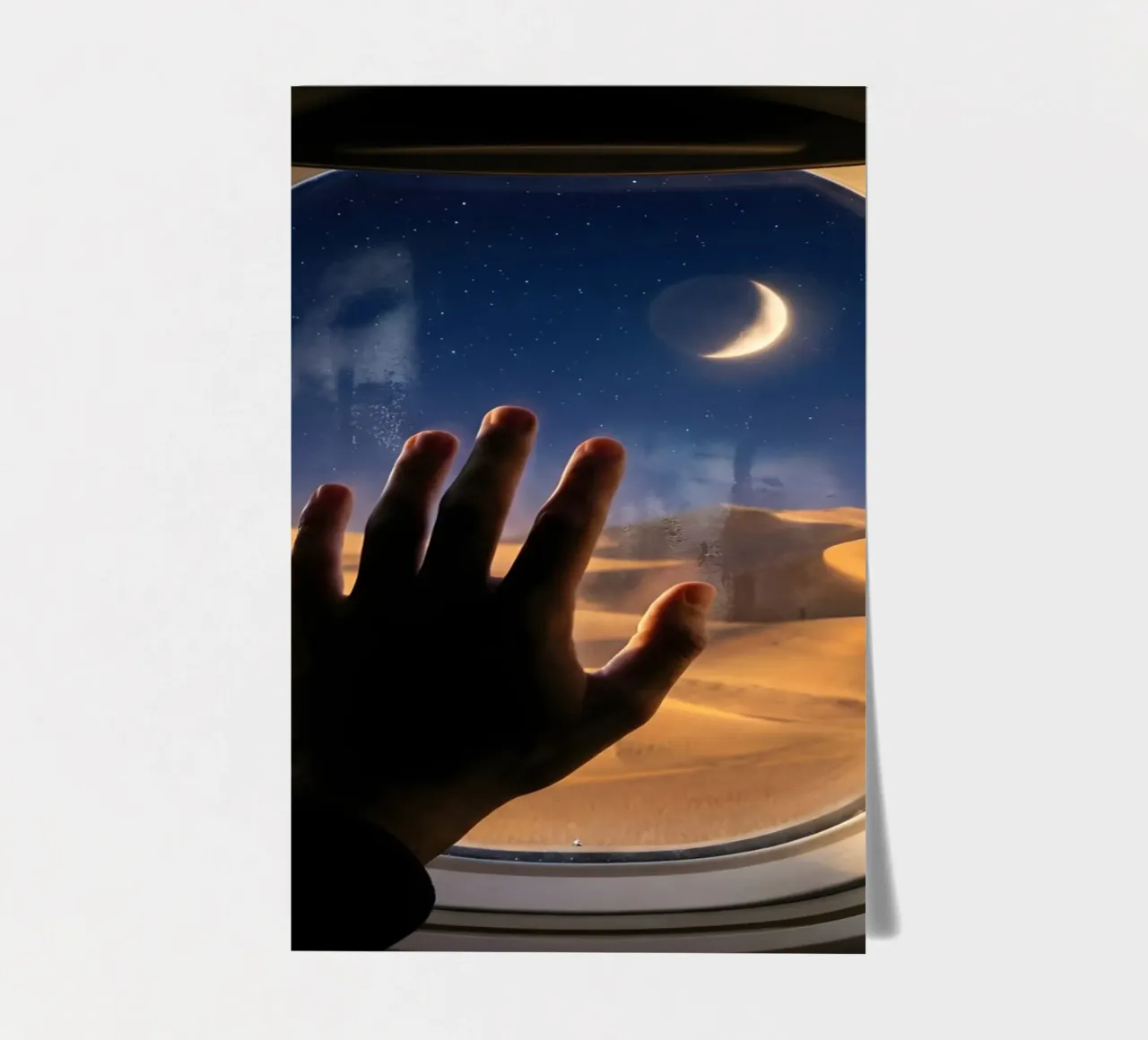 Vue du désert au clair de lune à partir d'une fenêtre d'avion planche autocollant de Dreamspace Visuals