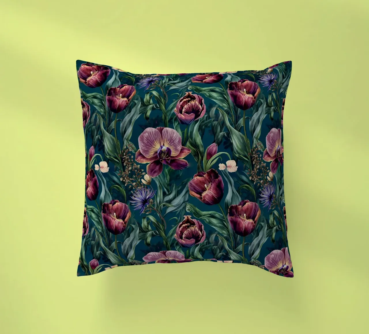 Dark Moody Floral Pattern cuscino da AzStore11