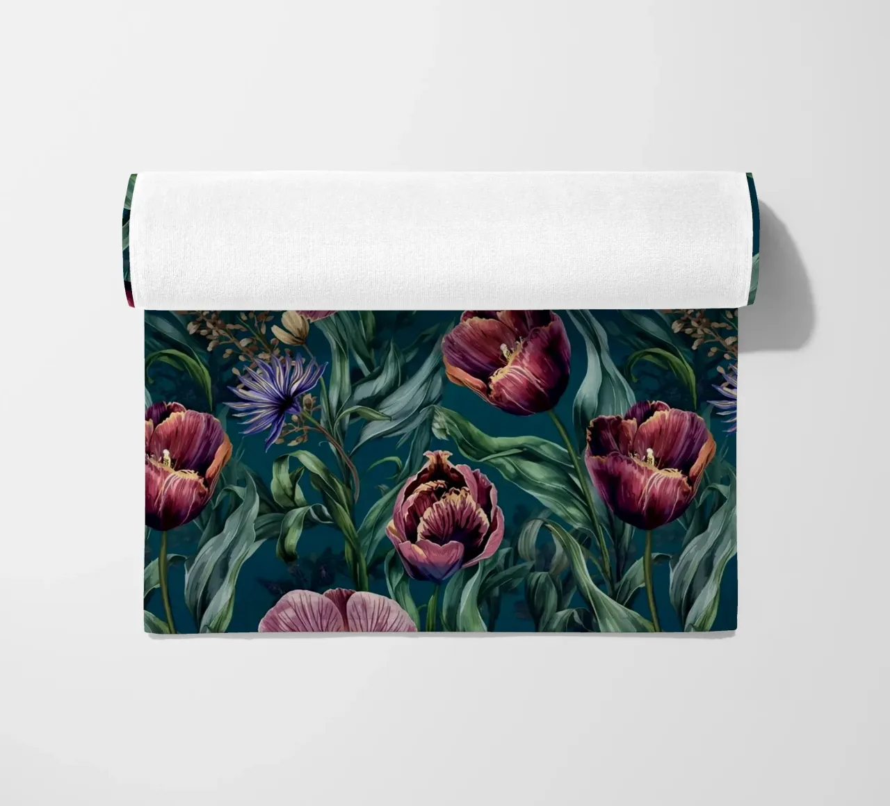 Dark Moody Floral Pattern telo mare da AzStore11