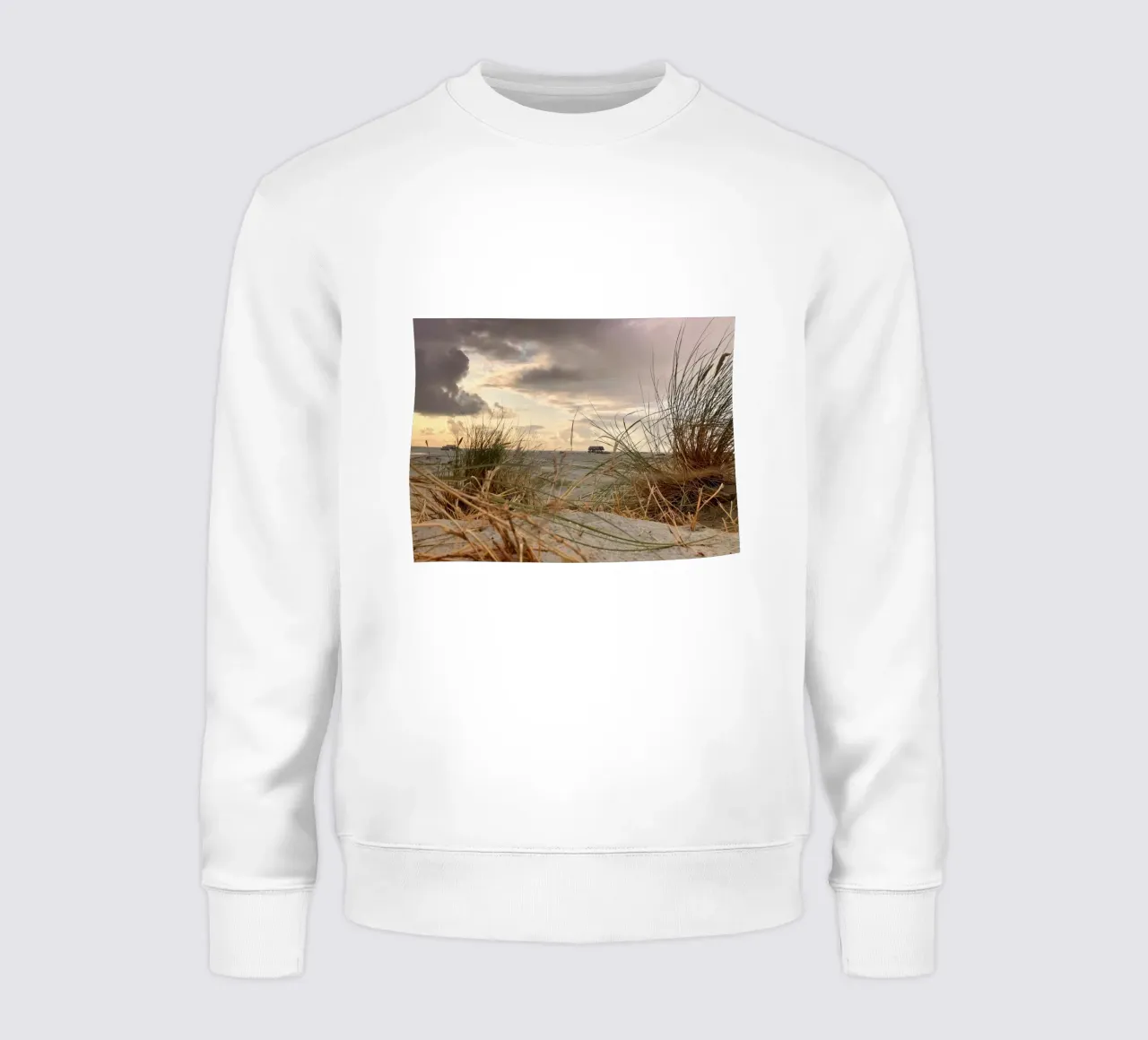 Tra il cielo e le dune felpa da JUNIQERIN photography by Dorothea Baur